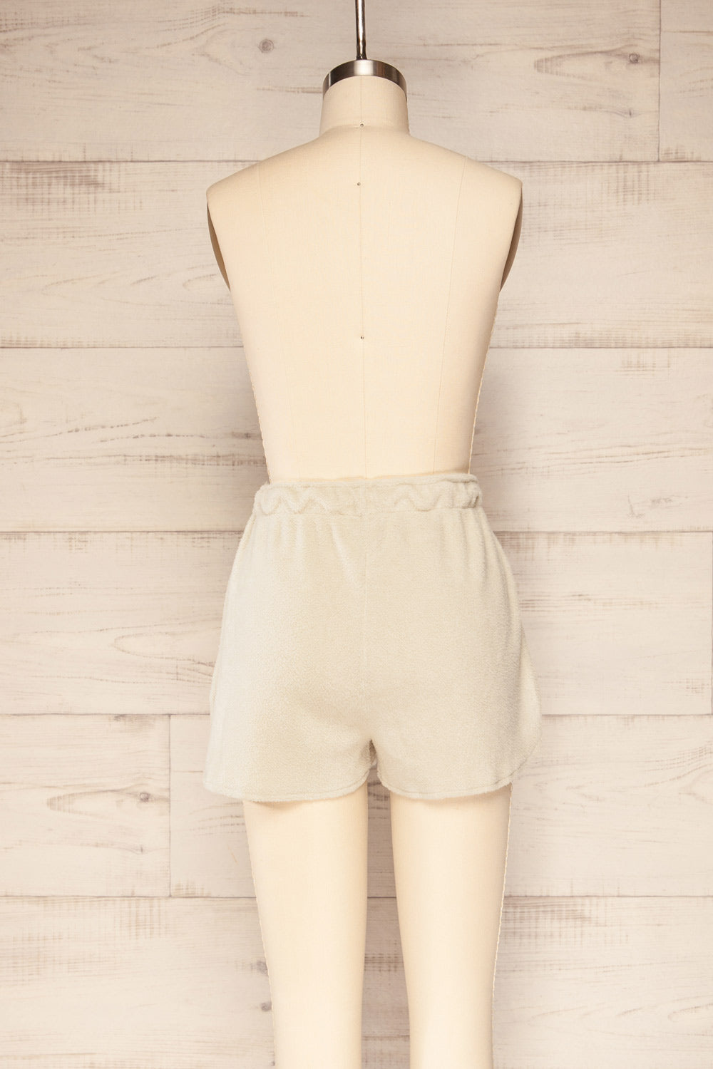 Set Jesen Beige Long Sleeve Top & Shorts | La petite garçonne back view shorts