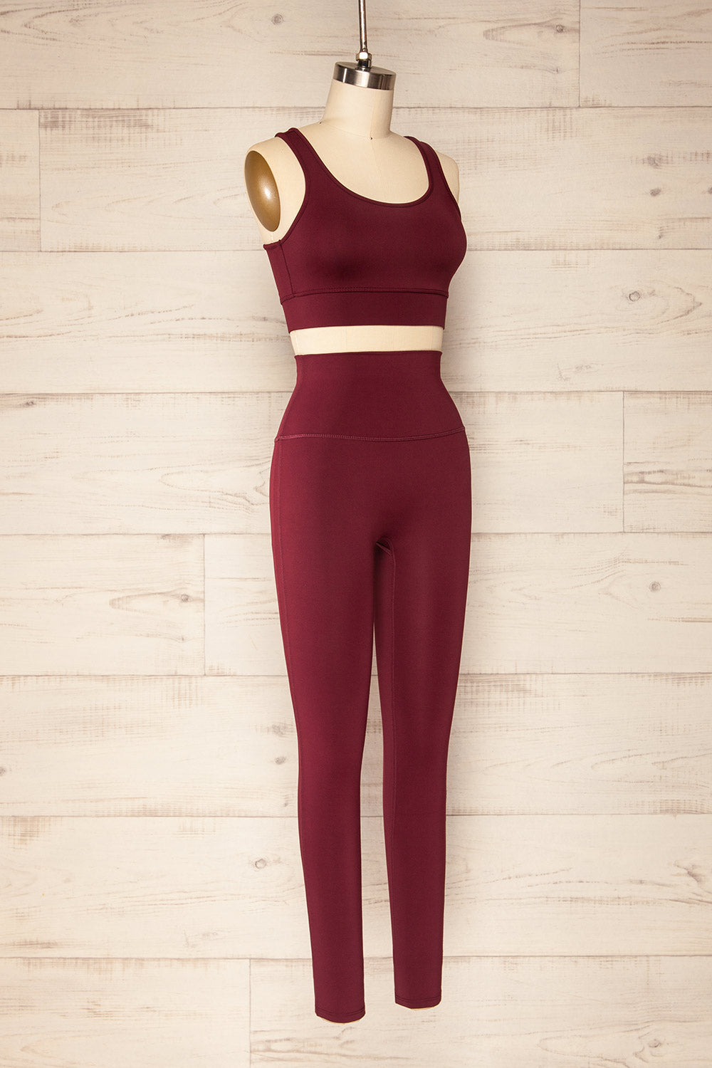 Set Mida Burgundy Sports Bra & Leggings Set | La petite garçonne side view