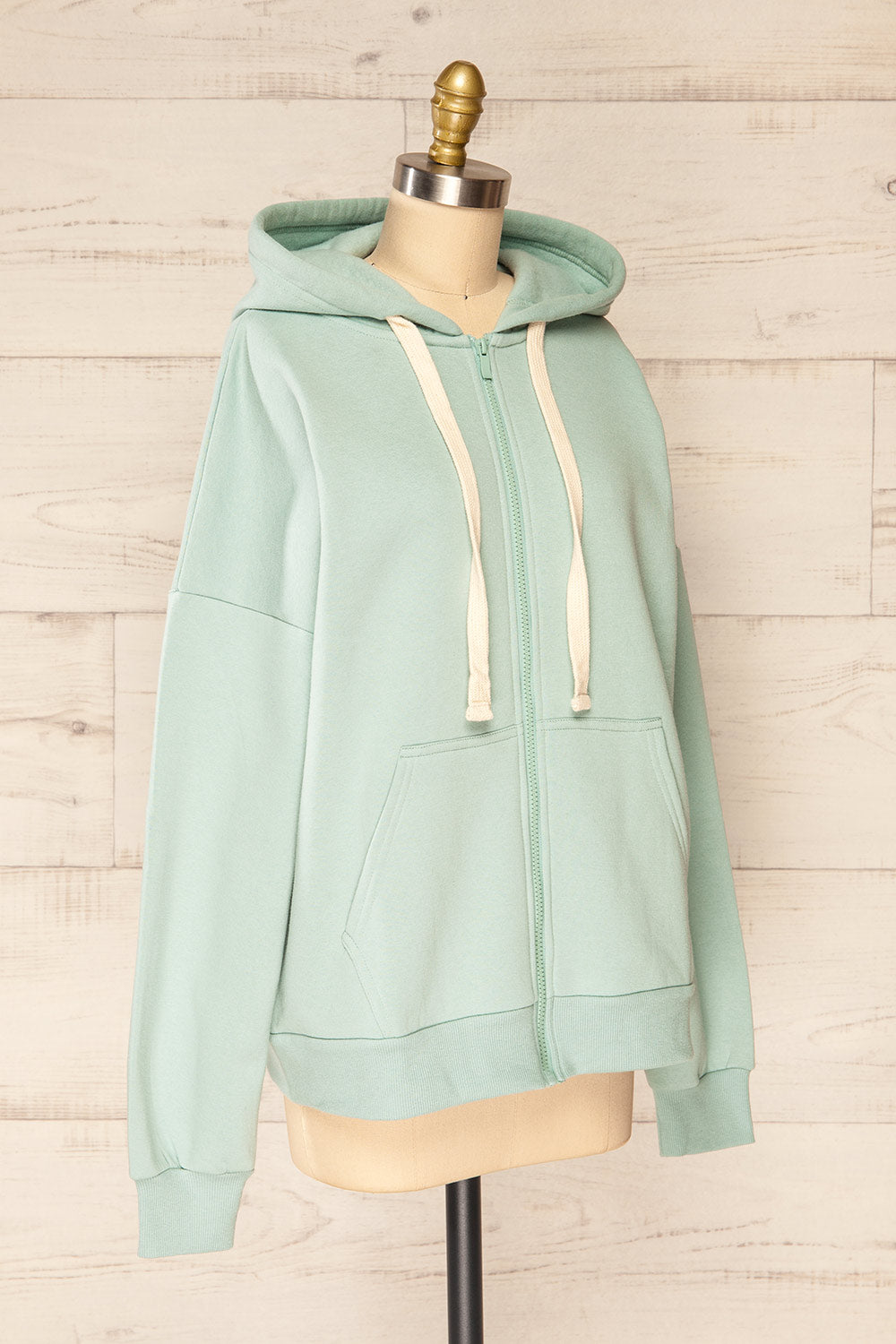 Set Toby Mint Vest and Joggers | La petite garçonne top side view