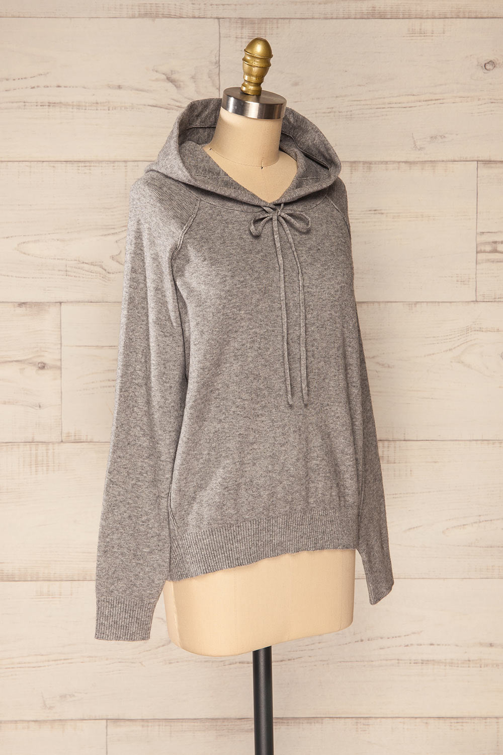 Kaunas Grey Cozy Lounge Set | La petite garçonne top side view