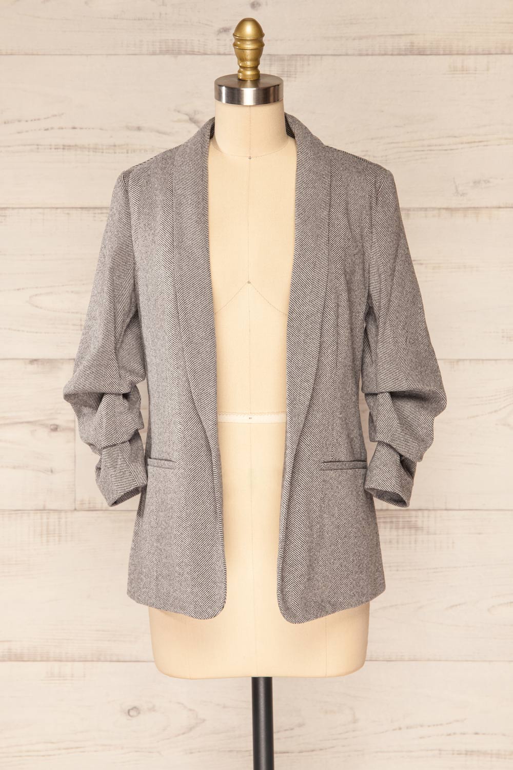 Sigtuna Black and Grey Open Front Chevron Blazer | La petite garçonne front view