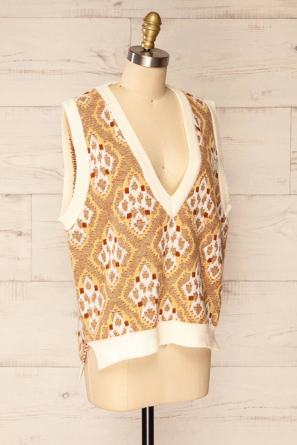 Sloane Patterned Sweater Vest | La petite garçonne side view