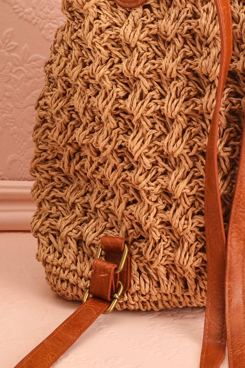 SOBIYET CARAMEL back detail