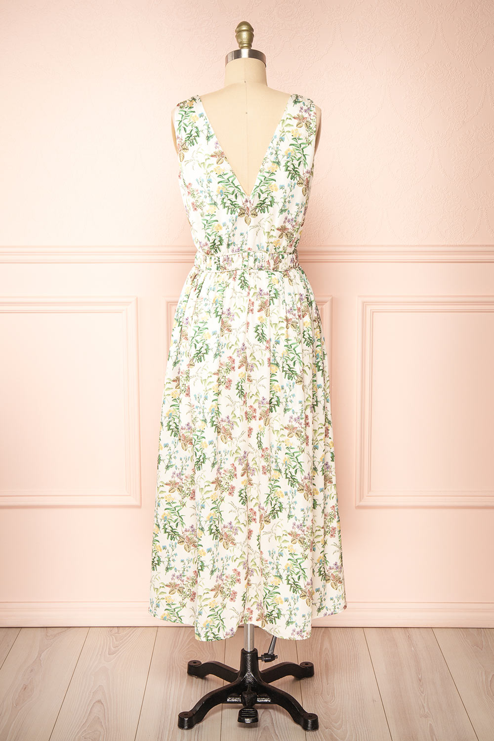 Synallaxis Floral Midi Dress w/ pockets | Boutique 1861 back view