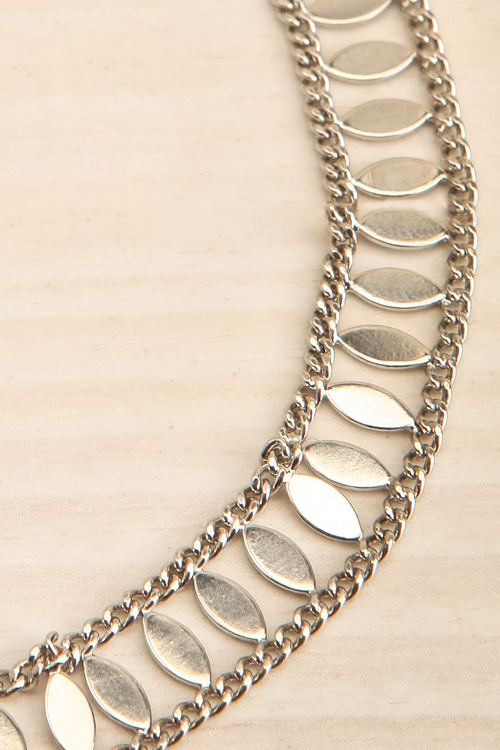 Tagga Silver Leaf Choker Necklace | La Petite Garçonne flat close-up