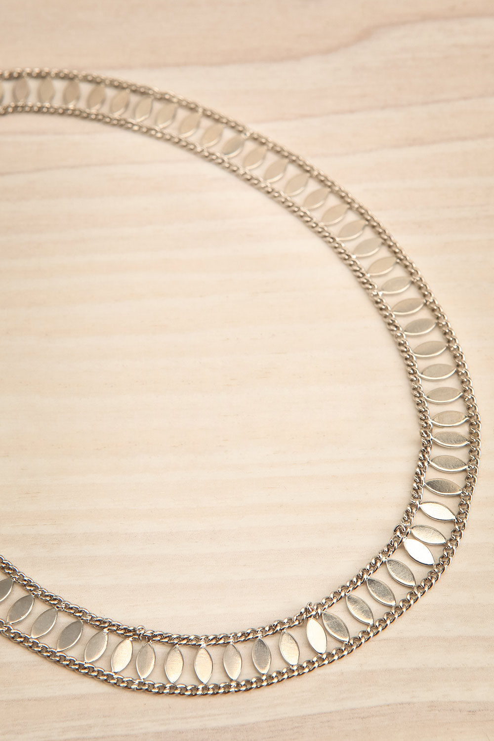 Tagga Silver Leaf Choker Necklace | La Petite Garçonne flat view