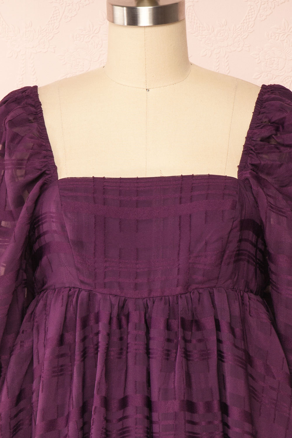 Temperanse Short Burgundy Plaid Dress w/ Puffy Sleeves | Boutique 1861 front close up