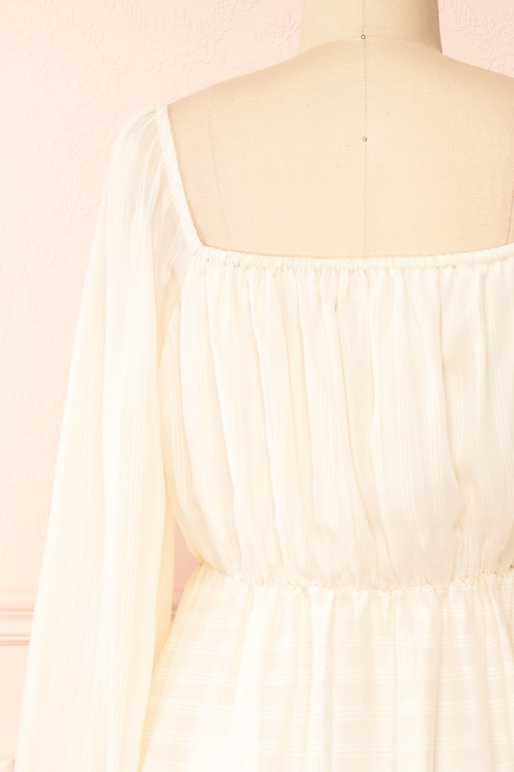 Thyiai Long Sleeves Tiered Midi Dress | Boutique 1861 back close-up