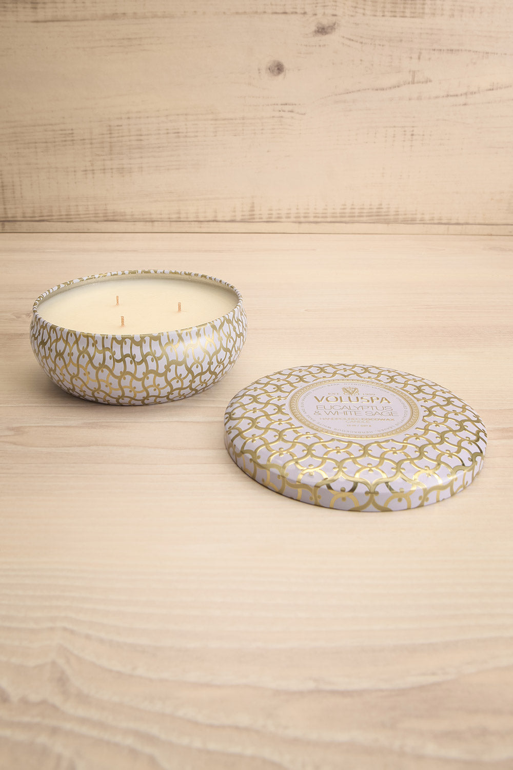 Eucalyptus & White Sage Tin Bowl Candle | Maison garçonne open view