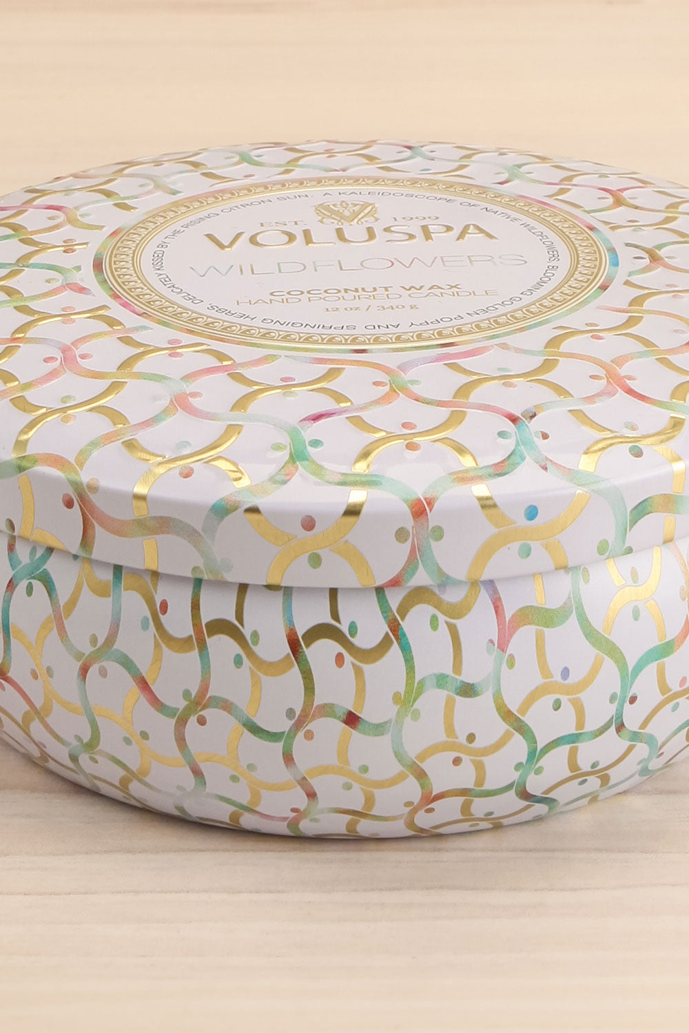 Wildflowers Tin Bowl Candle | Maison garçonne close-up