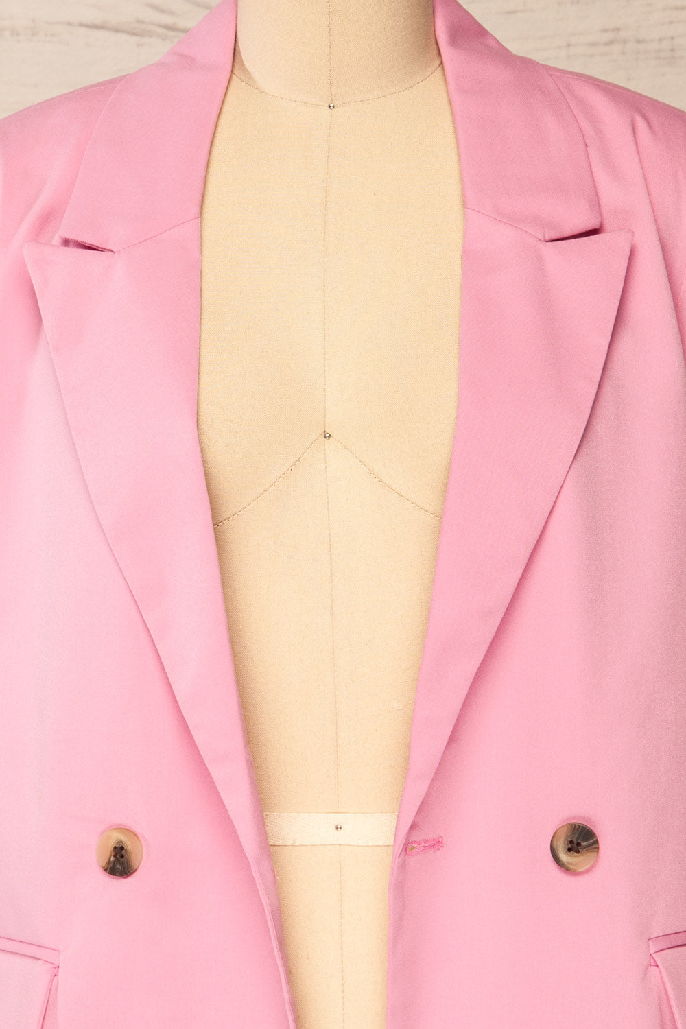 Toledo Pink Oversized Blazer w/ Pockets | La petite garçonne open close-up