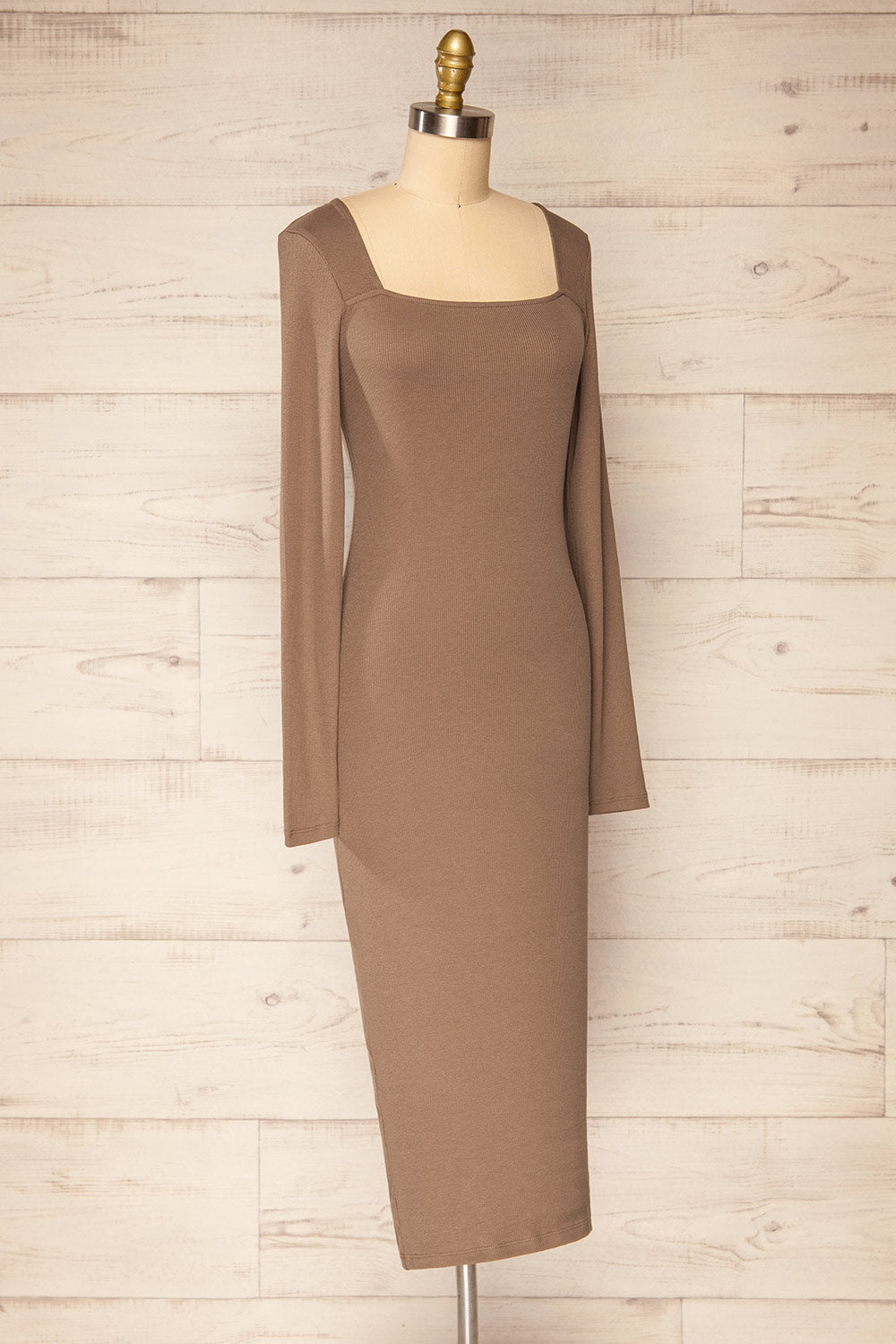 Torretta Ribbed Fitted Midi Dress | La petite garçonne side view
