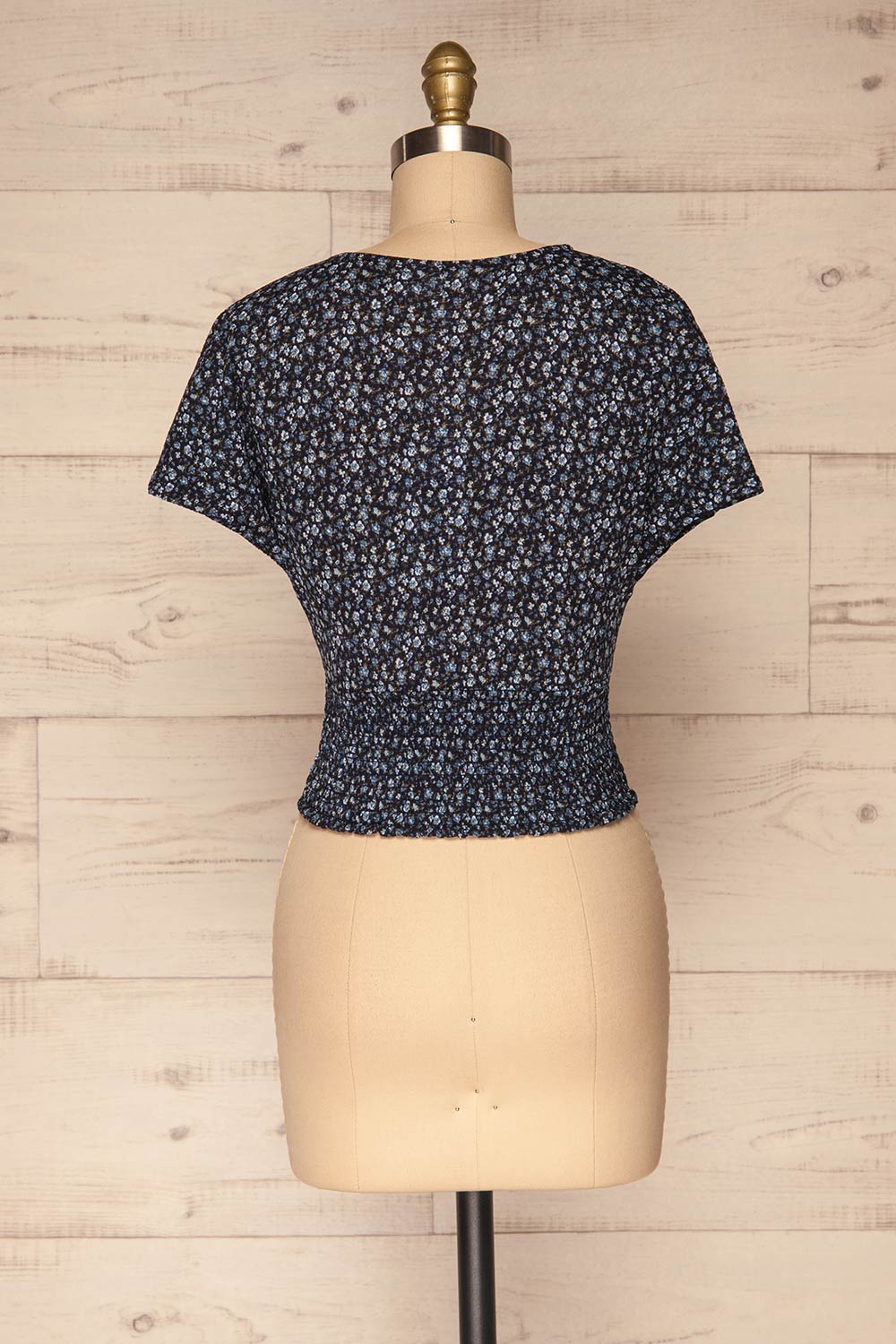 Torva Blue Floral Short Sleeved Crop Top | La petite garçonne back view