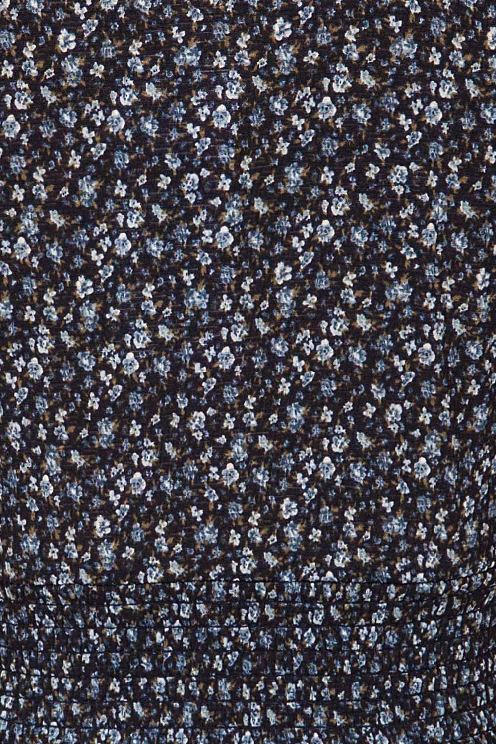 Torva Blue Floral Short Sleeved Crop Top | La petite garçonne fabric 