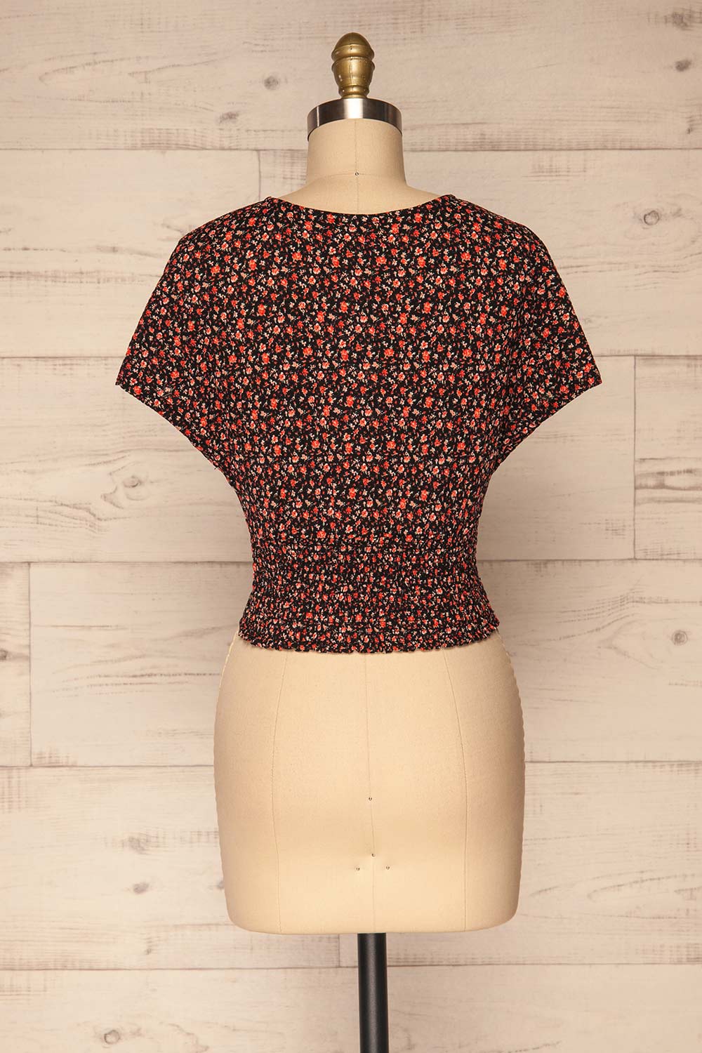 Torva Red Floral Short Sleeved Crop Top | La petite garçonne back view