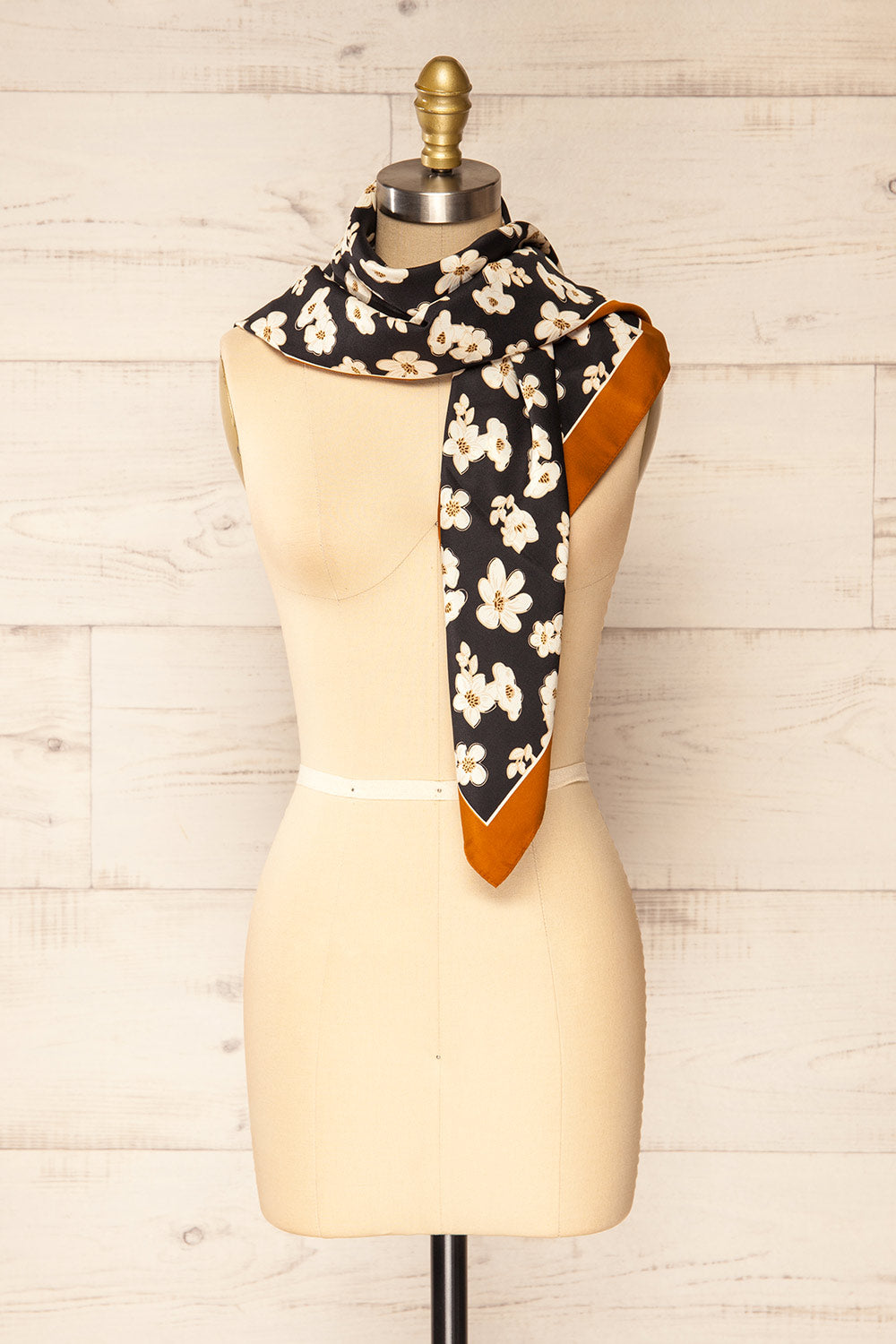 Trelleborg Navy Floral Satin Scarf | La petite garçonne side