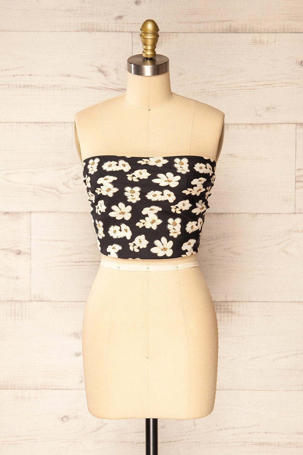 Trelleborg Navy Floral Satin Scarf | La petite garçonne top