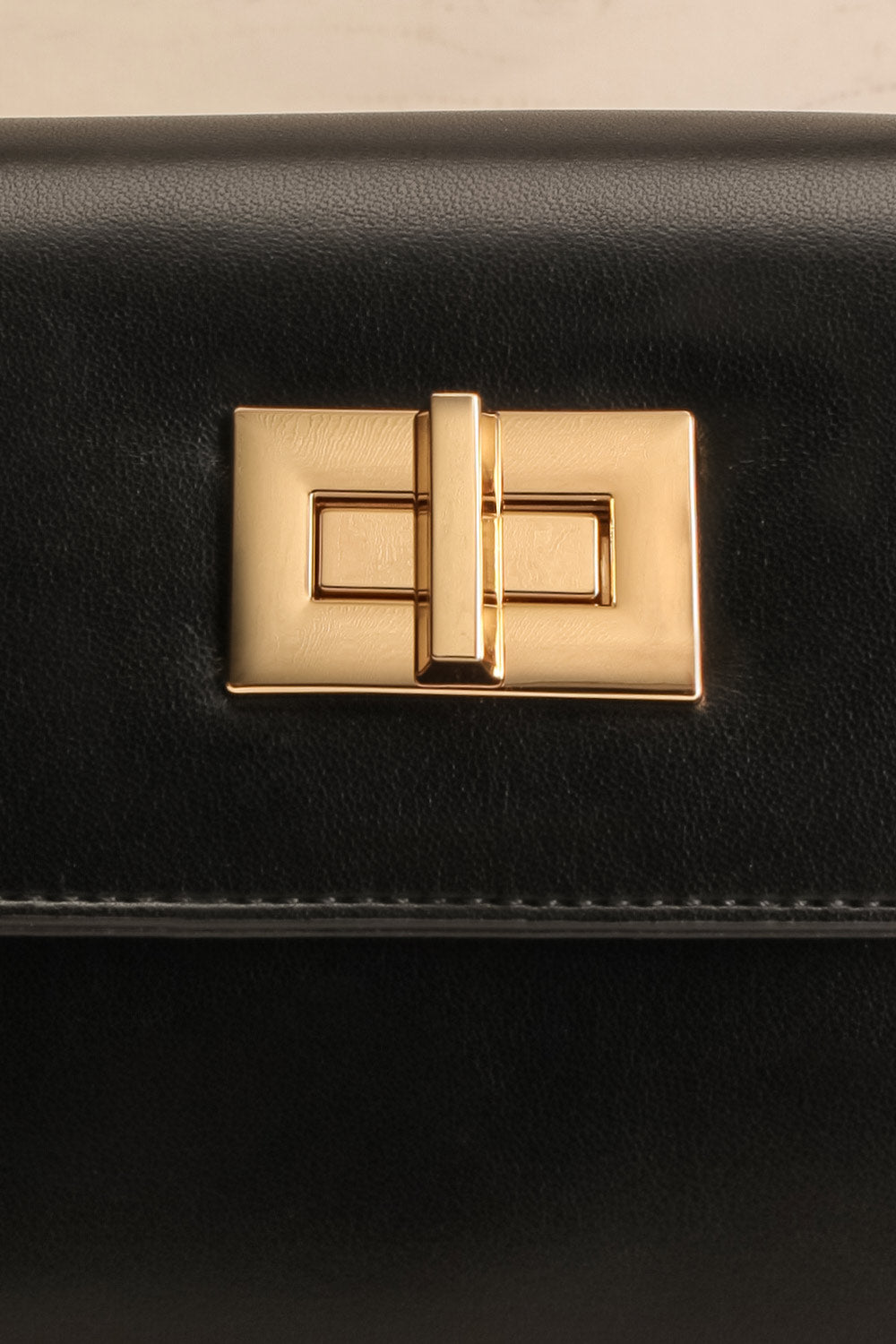 Tropique Black Handbag w/ Crossbody Strap | La petite garçonne front close-up