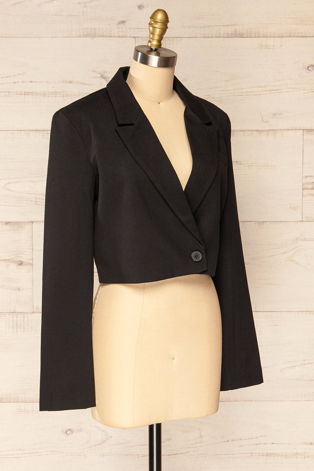 Valdemoro Cropped Blazer | La petite garçonne side view