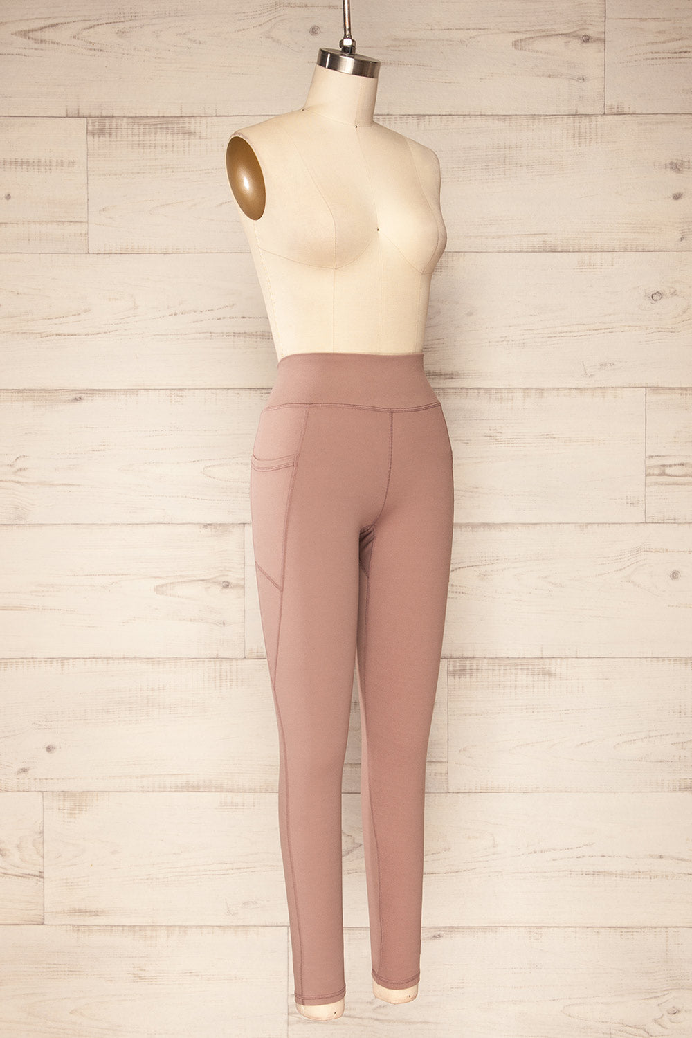 Valmiera Mauve Sports Leggings | La petite garçonne side view