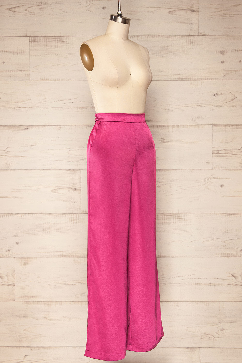 Vangazi Fuchsia Satin Pants | La petite garçonne side view