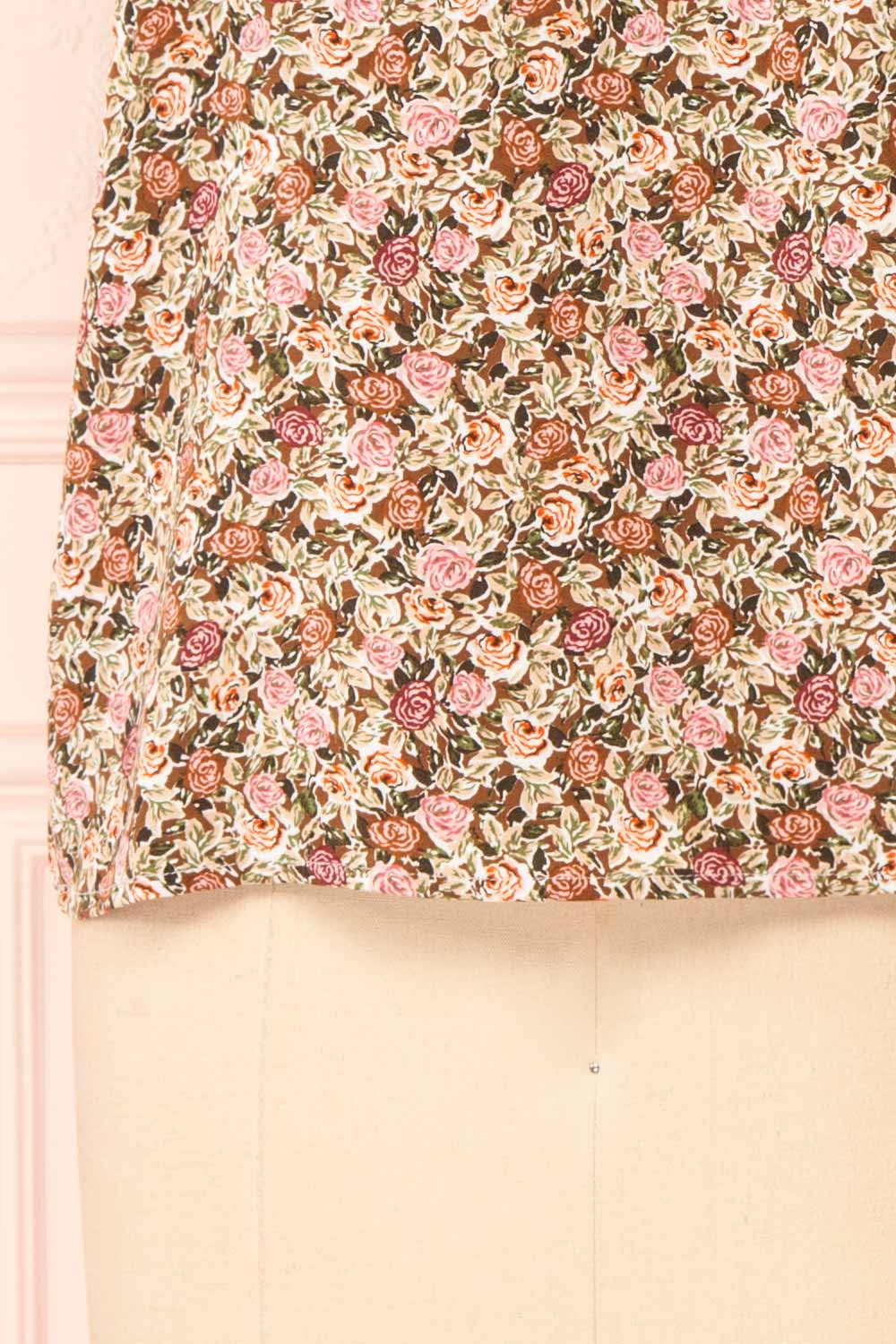 Vansi Thin Straps Floral Tank Top With Buttons | Boutique 1861 bottom