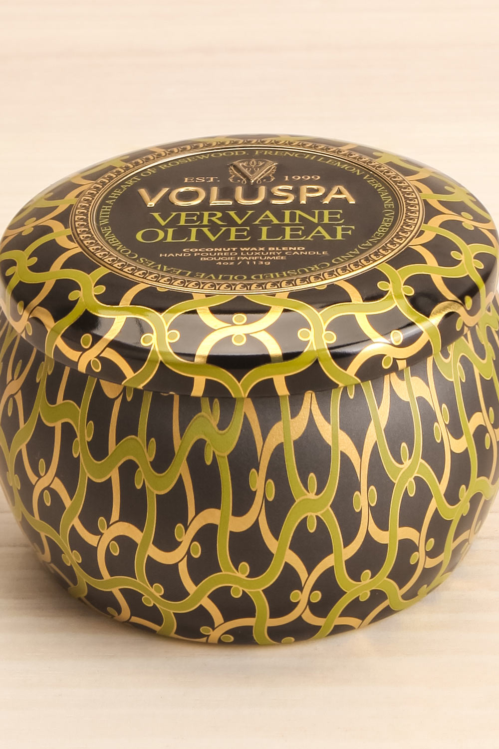 Mini Tin Candle Vervaine Olive Leaf | La petite garçonne close-up