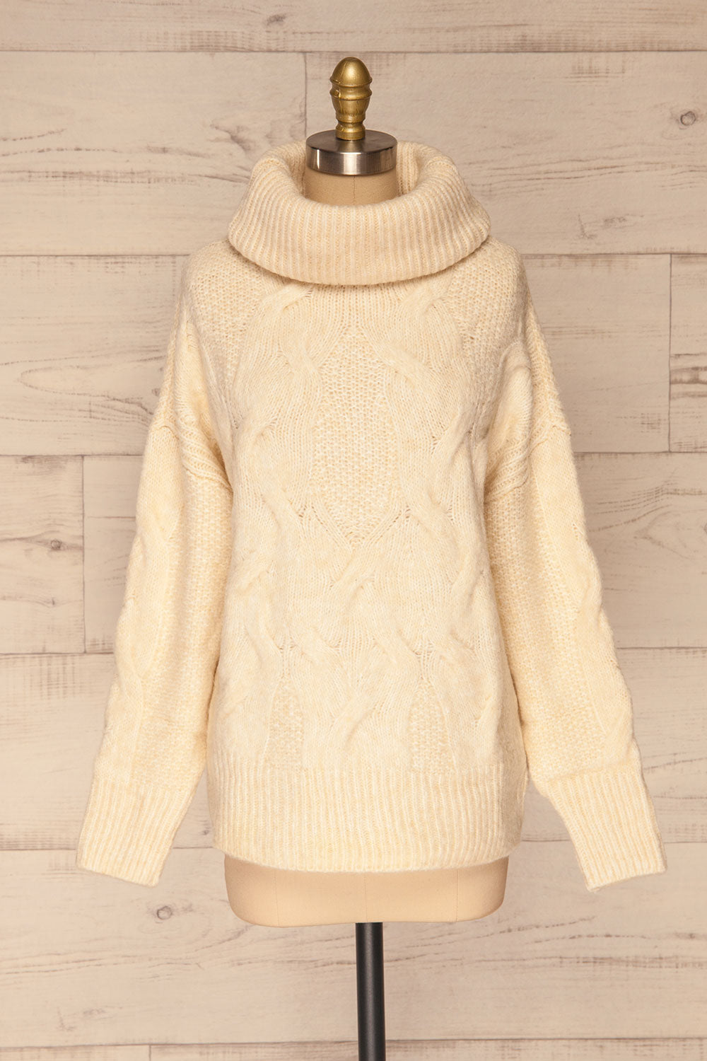 Vigo Ivory Turtleneck Knit Sweater | La petite garçonne front view