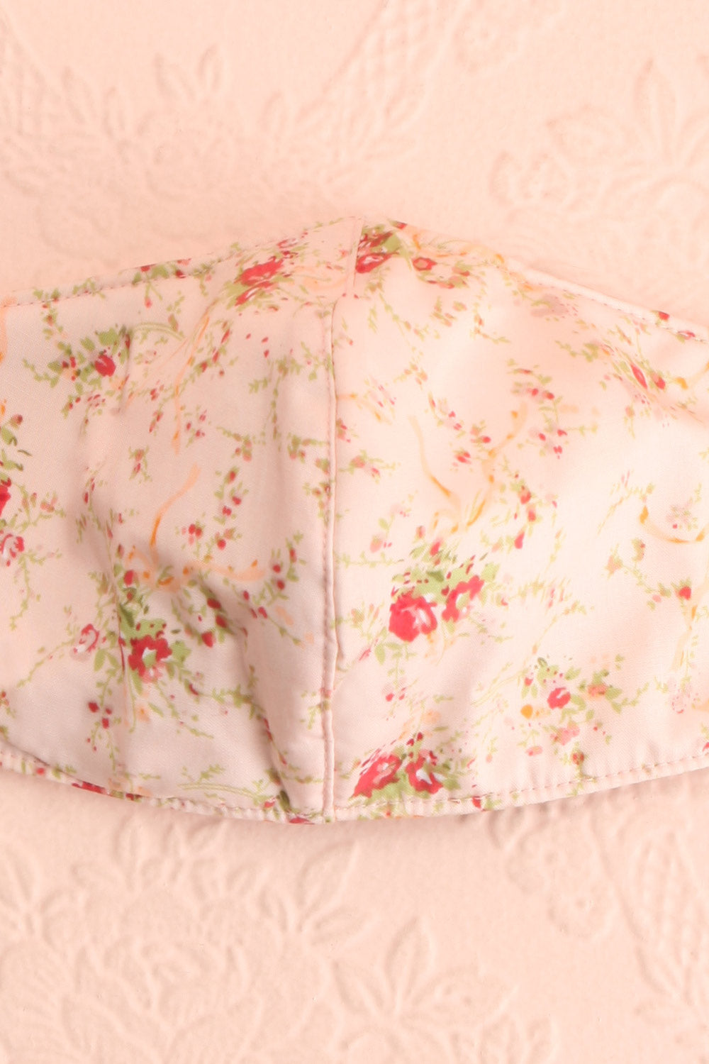 Vintage Facial Mask | Boutique 1861 blush close-up