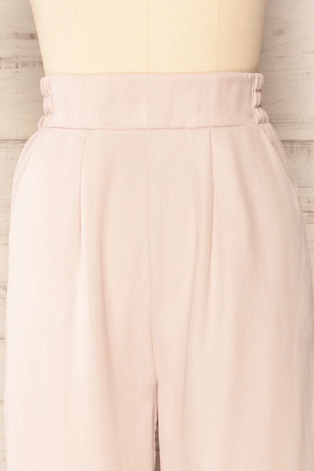 Vohma Blush High-Waisted Wide Leg Pants | La petite garçonne front close-up