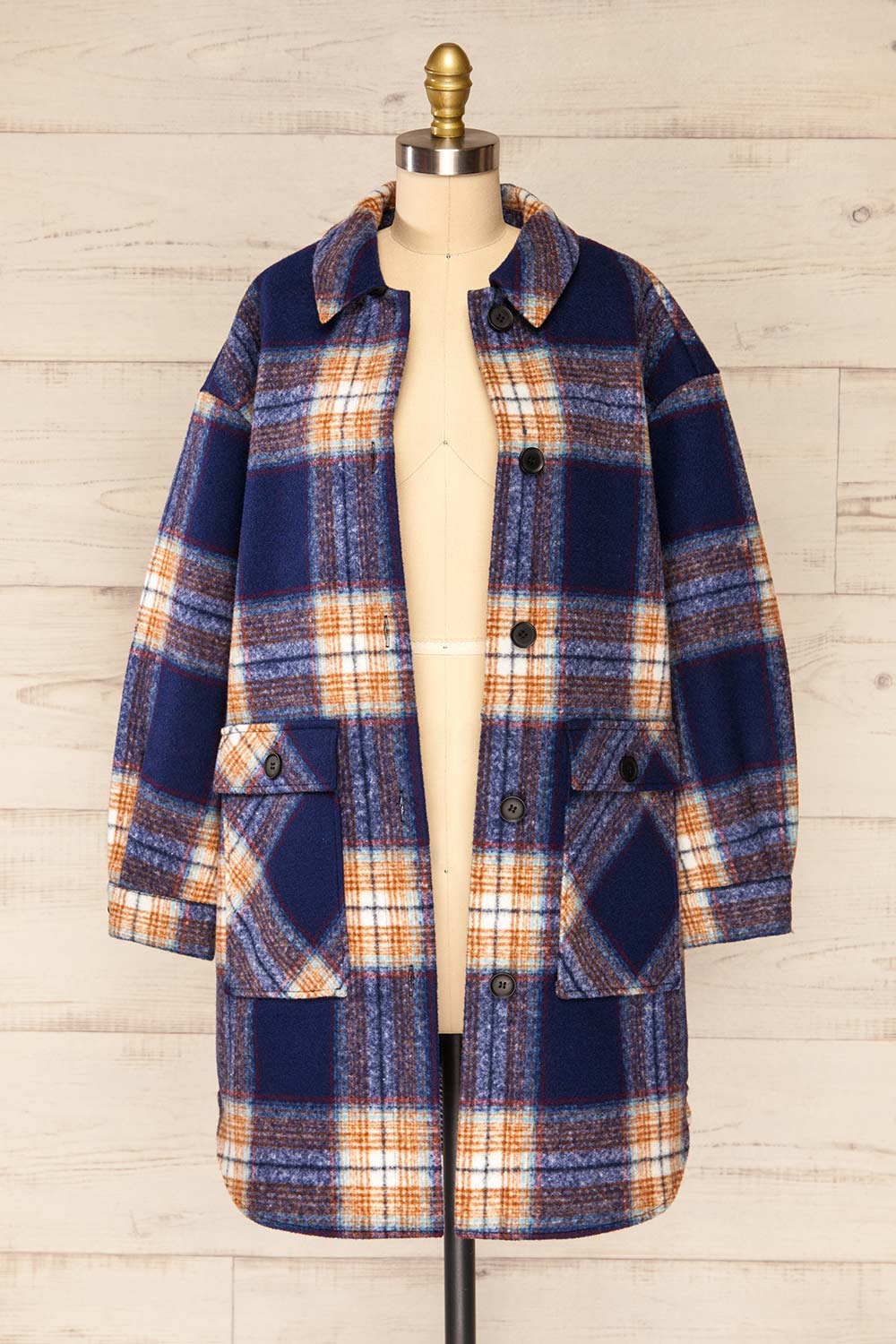 Wellor Blue Oversized Plaid Shirt Jacket | La petite garçonne open view