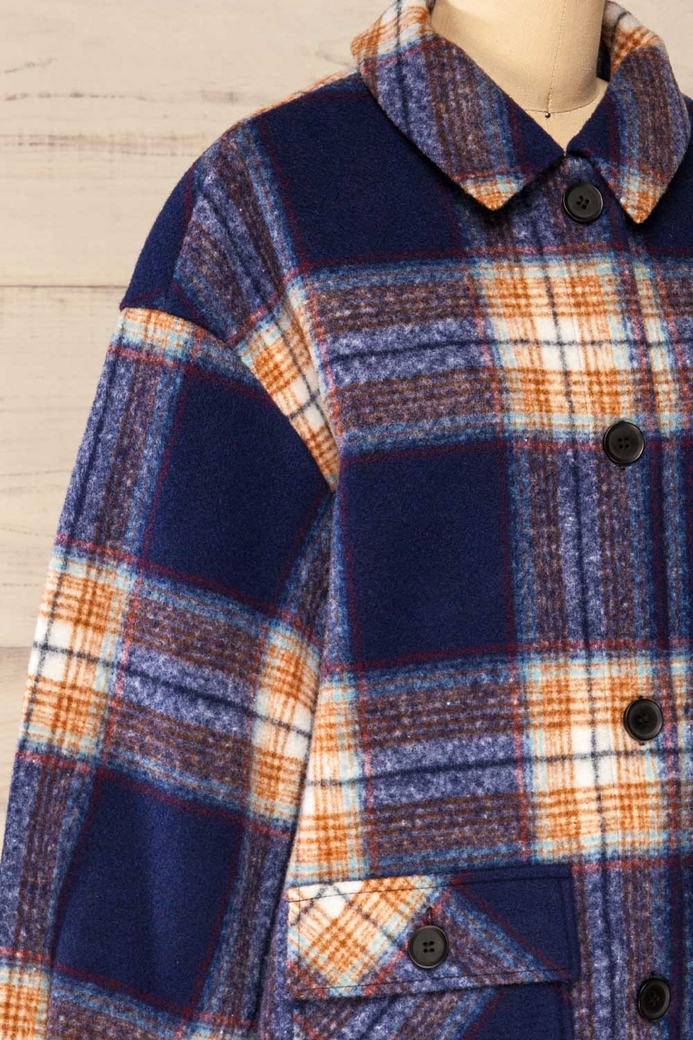 Wellor Blue Oversized Plaid Shirt Jacket | La petite garçonne side close-up