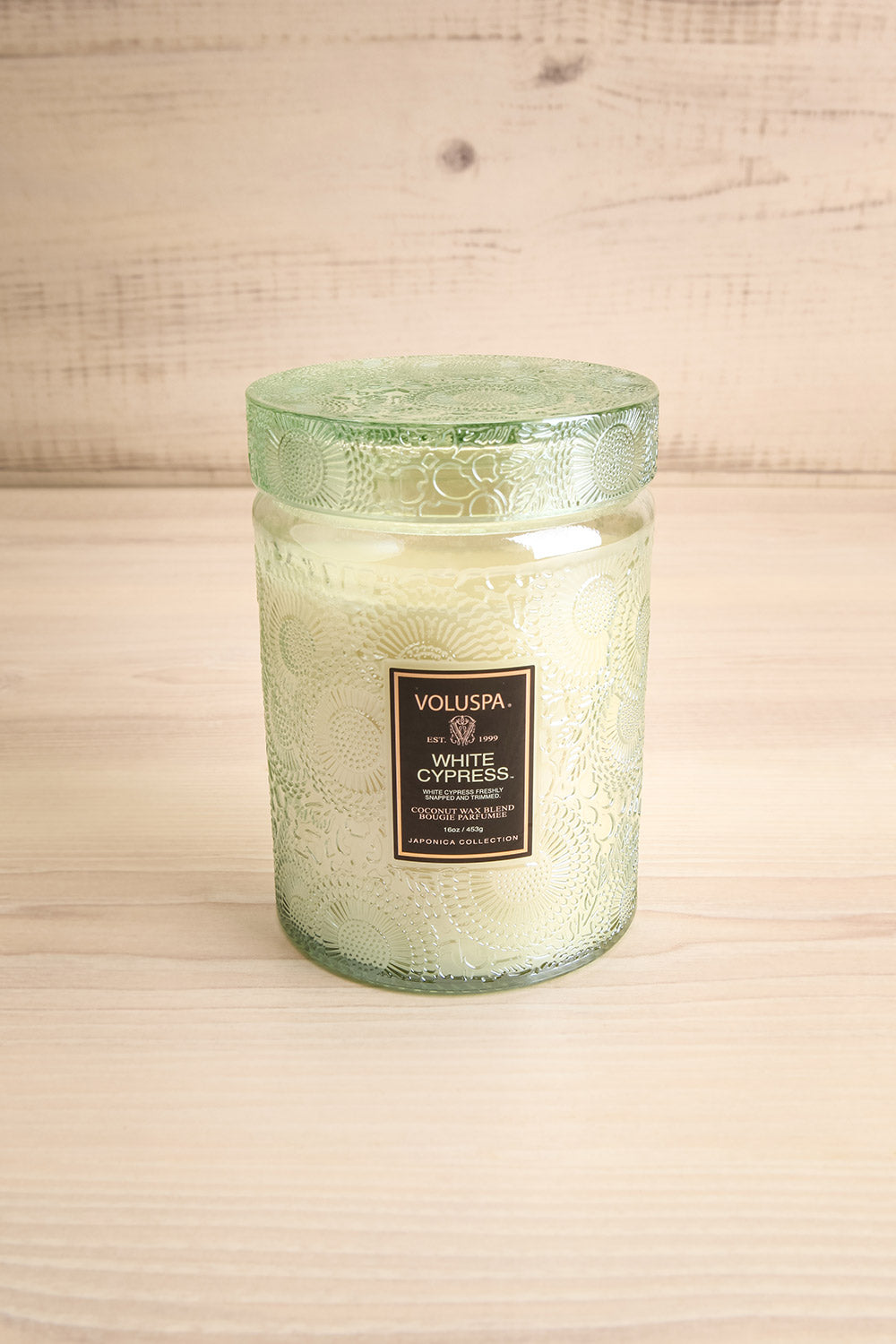 Large Textured Candle White Cypress | La petite garçonne closed