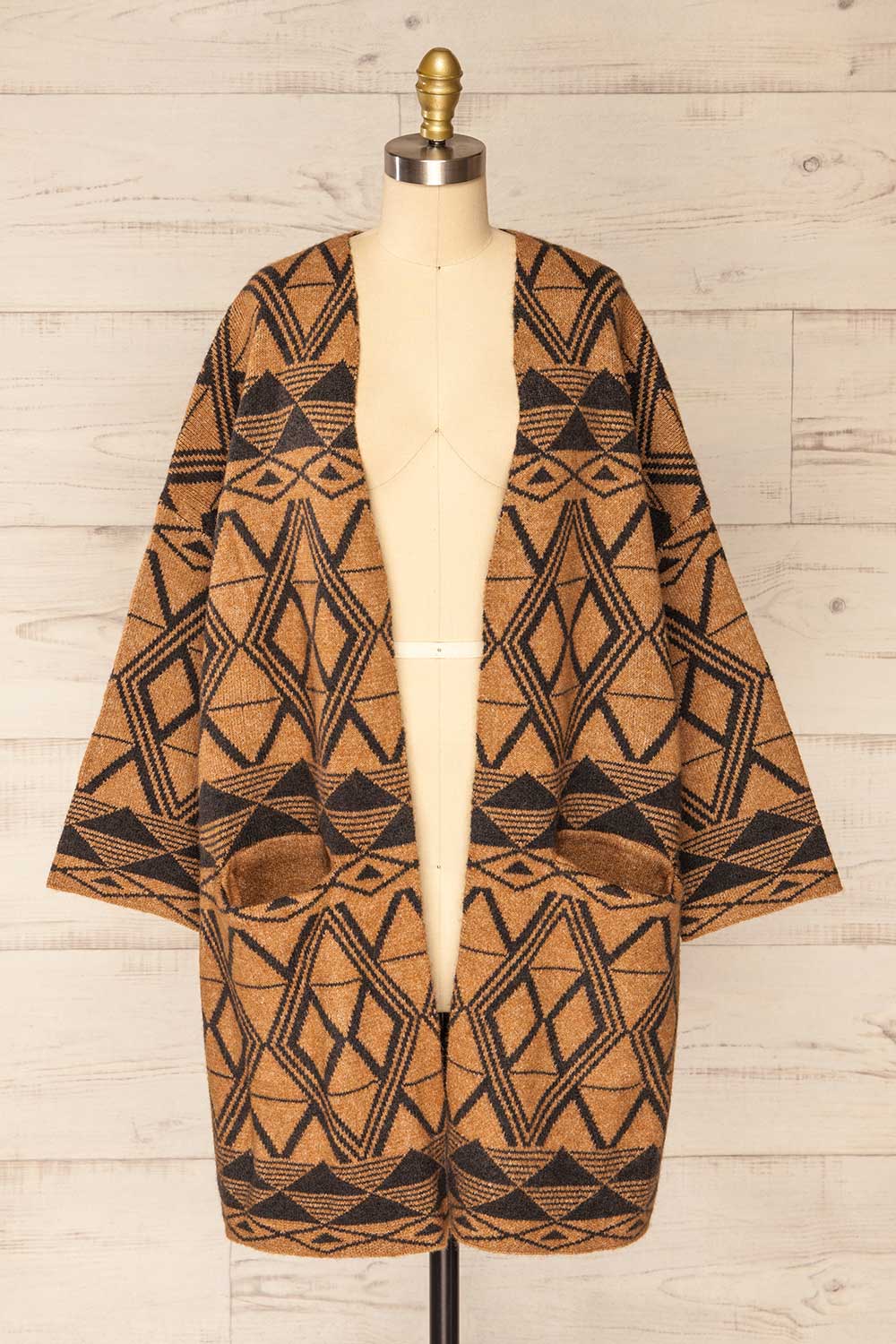 Xillet Brown Geometric Pattern Open Cardigan | La petite garçonne front view