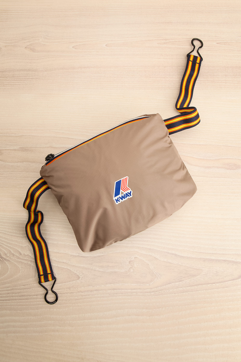 Zamora Taupe Packable Rain Jacket | La petite garçonne fanny pack