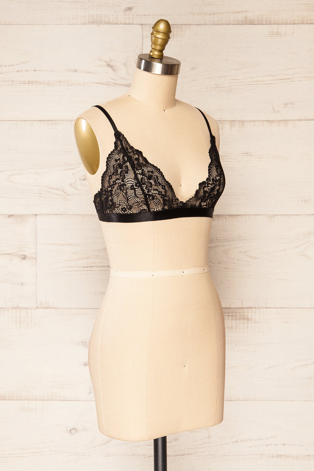 Zatar Black Lace Bralette | La petite garçonne side view