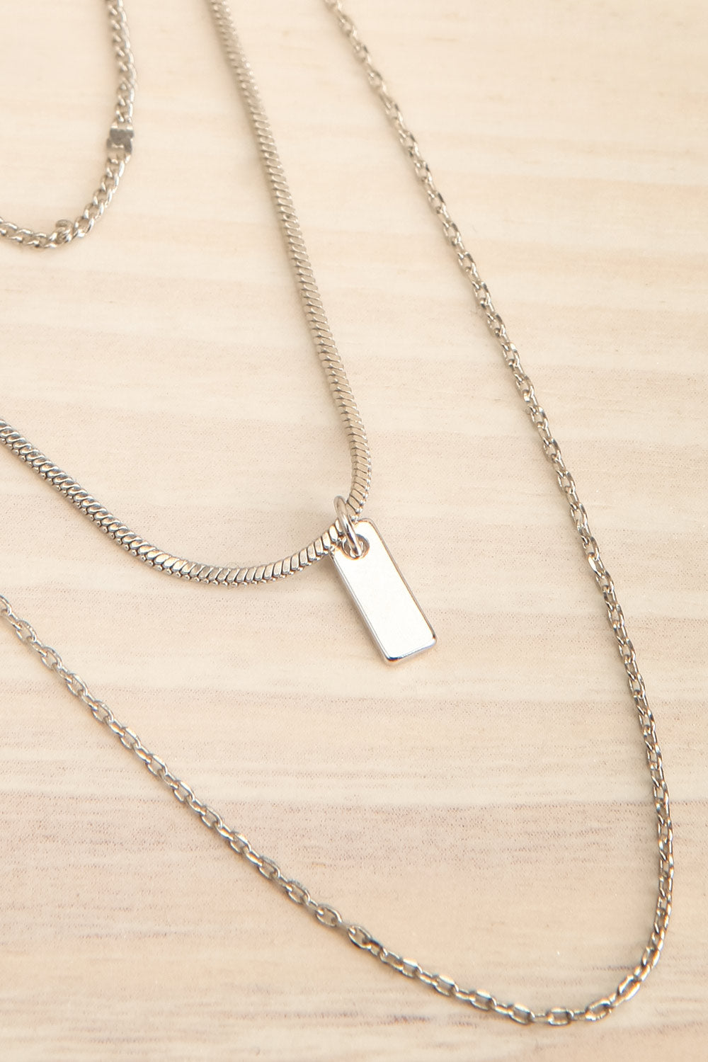 Zidia Silver Minimalist Multi Row Necklace | La petite garçonne flat close-up