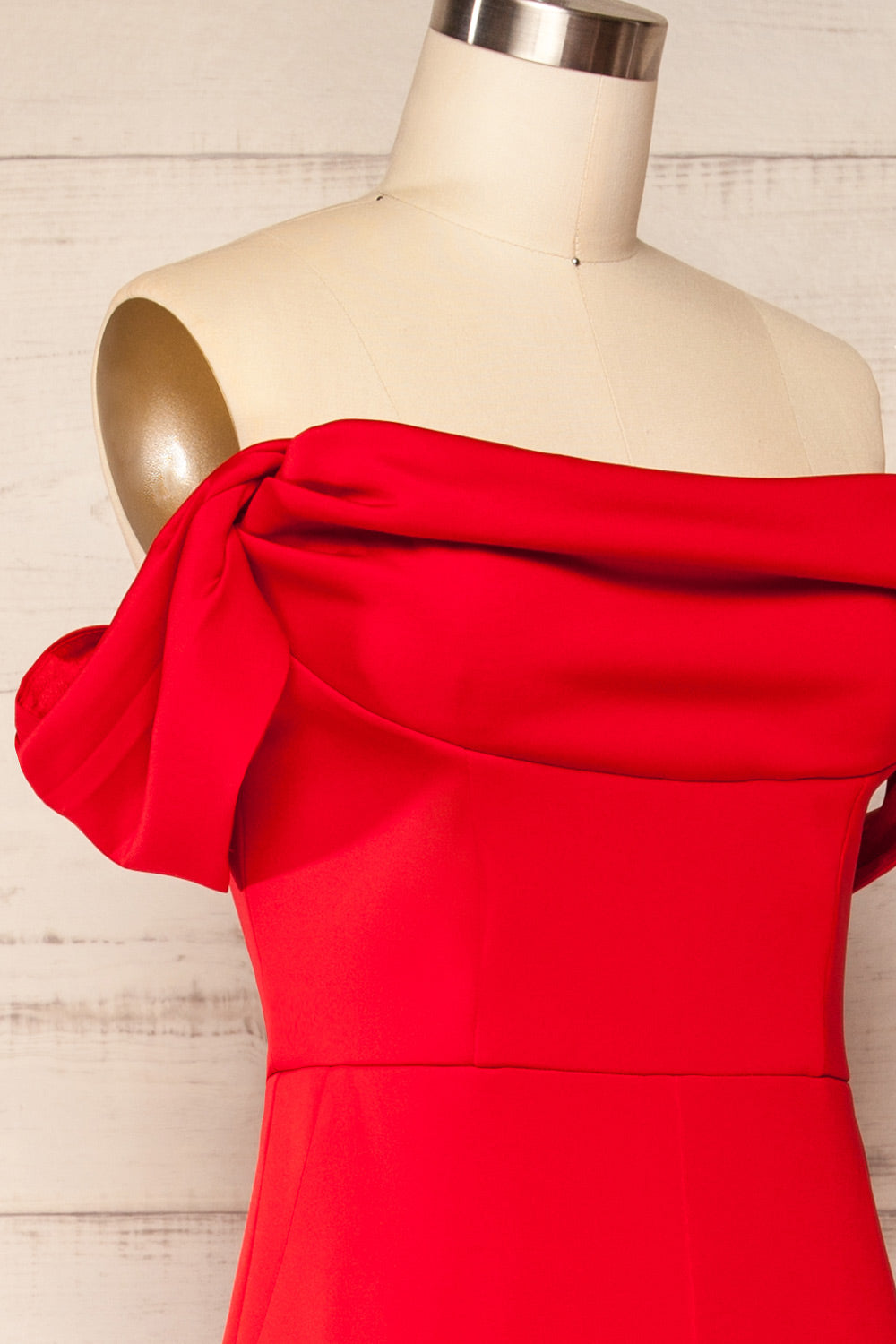 Zolo Red Cowl Neck Jumpsuit | La petite garçonne side close up