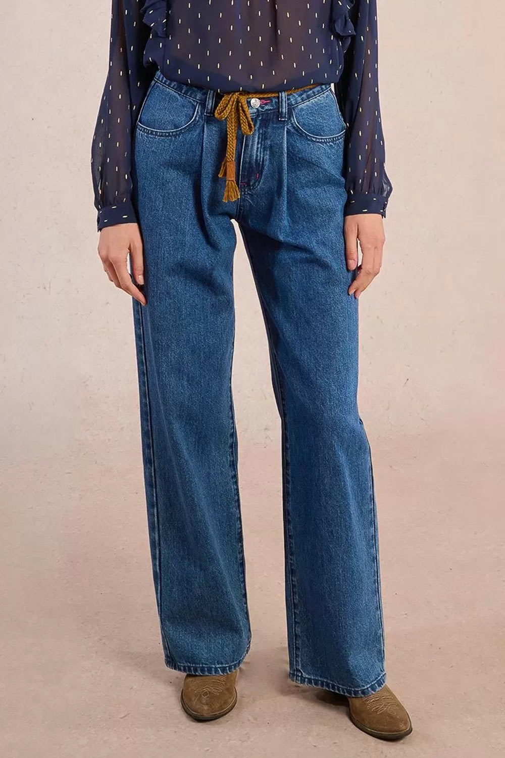 Avellino Blue Denim Pants with Belt | La petite garçonne front model