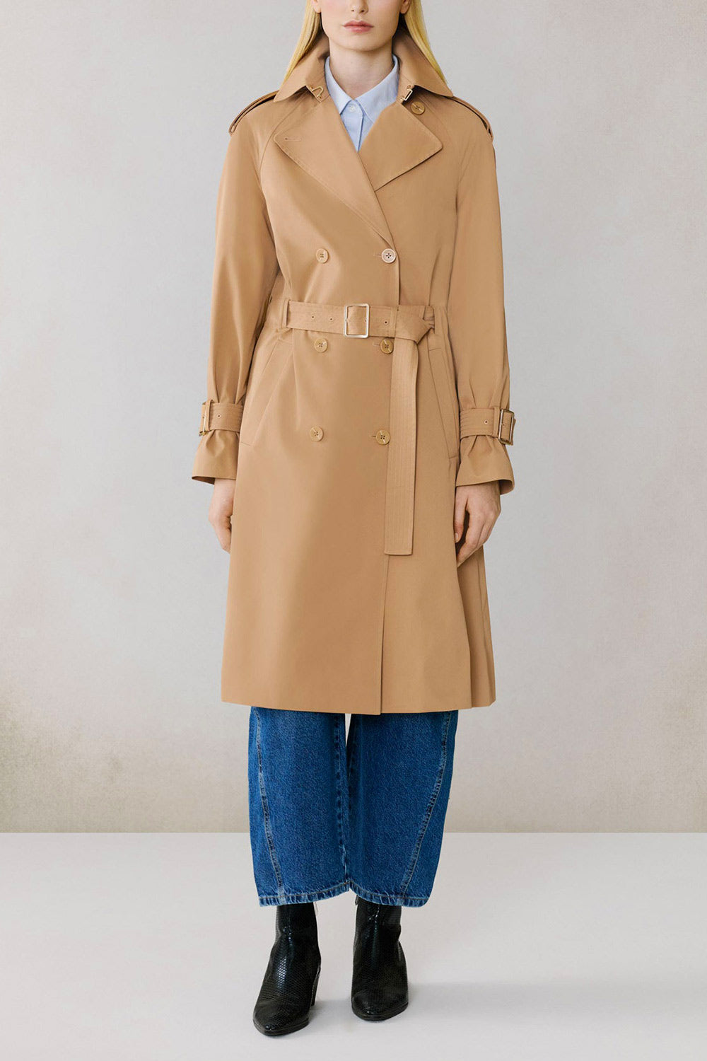 Beckie Long Beige Coat with Belt | La petite garçonne front model