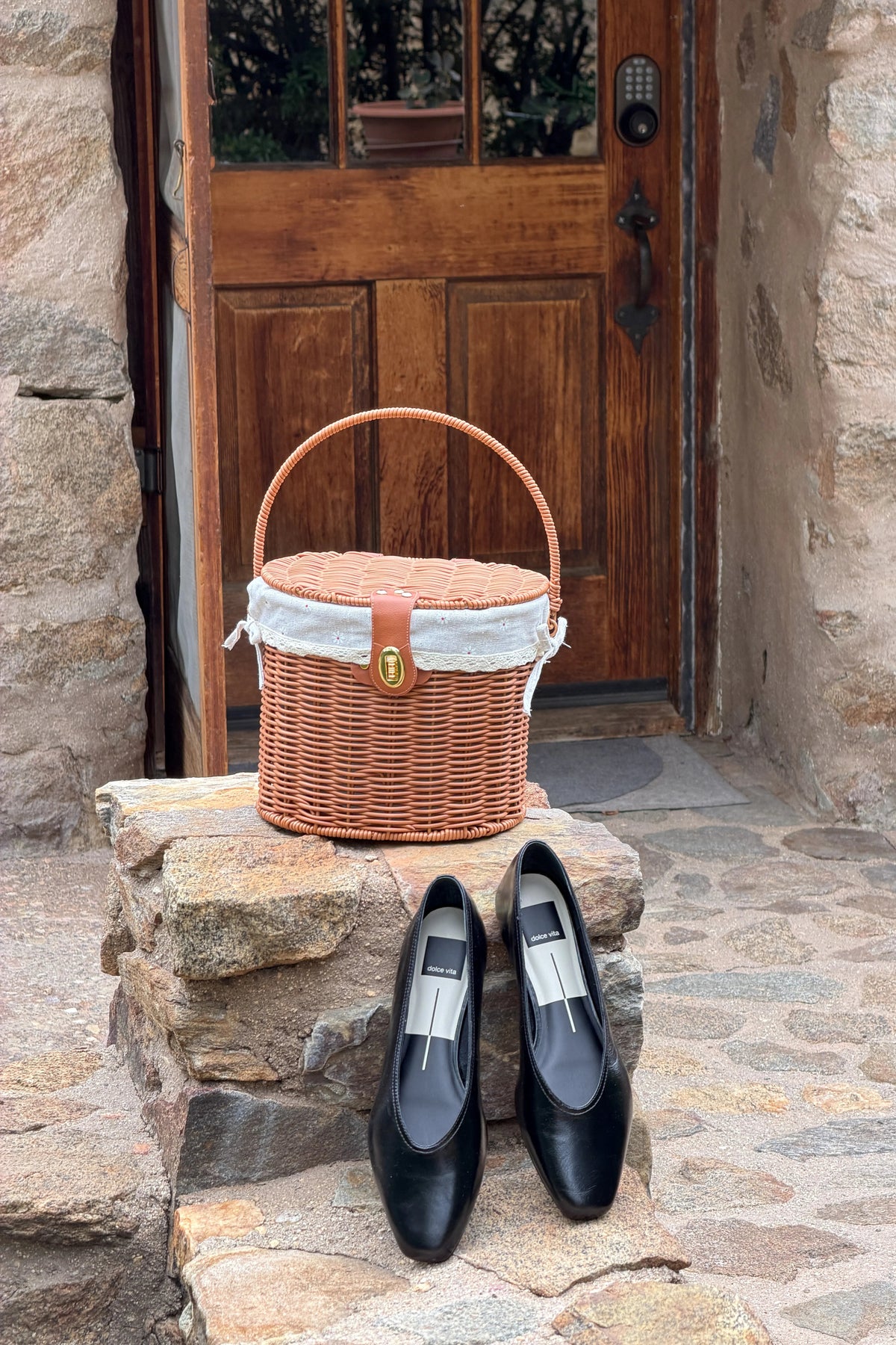 lifestyle shot of Caret Black Leather Square Toe Ballet Flats at La petite garçonne