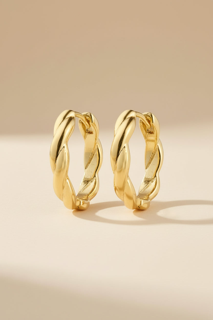 Declan Gold Hoop Earrings with a Twist by Pilgrim | La petite garçonne