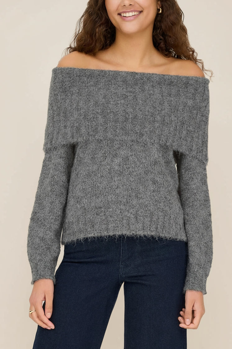 Edfou Grey Oversized Off-Shoulder Sweater | La petite garçonne front model