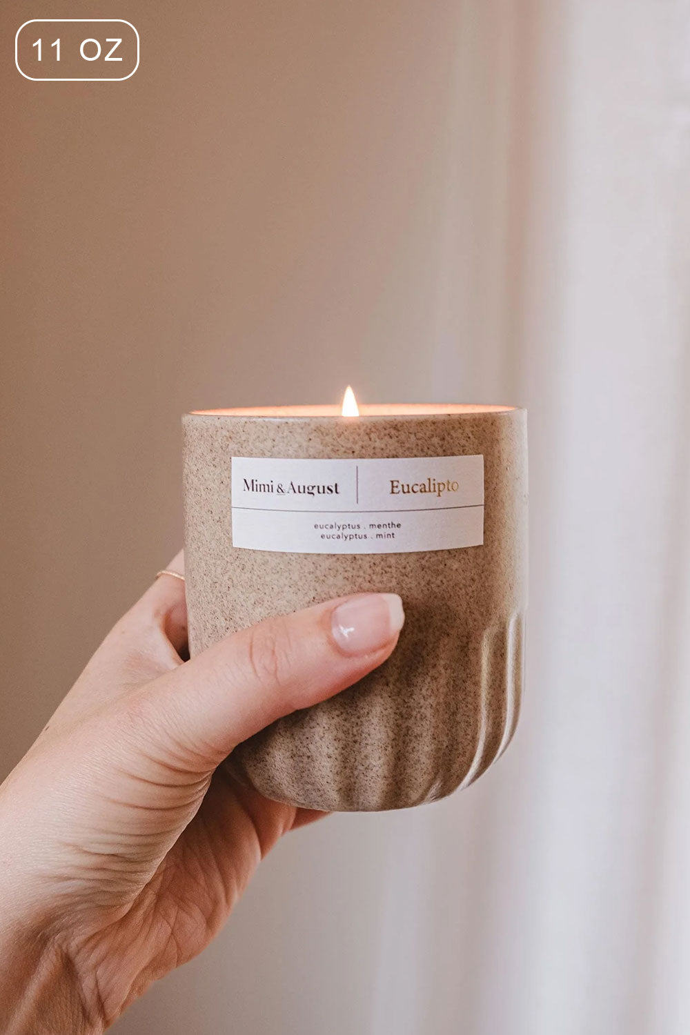 Reusable-candle 11 oz with the enchanting and fresh scent of eucalyptus from Mimi & August