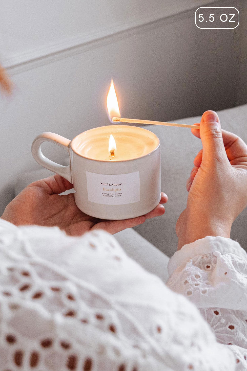 Reusable-candle 5.5 oz with the enchanting and fresh scent of eucalyptus from Mimi & August