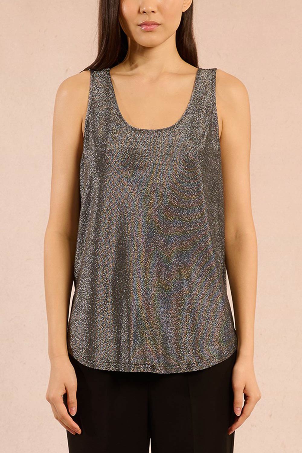 Izegem Shimmery Silver Top | La petite garçonne front model