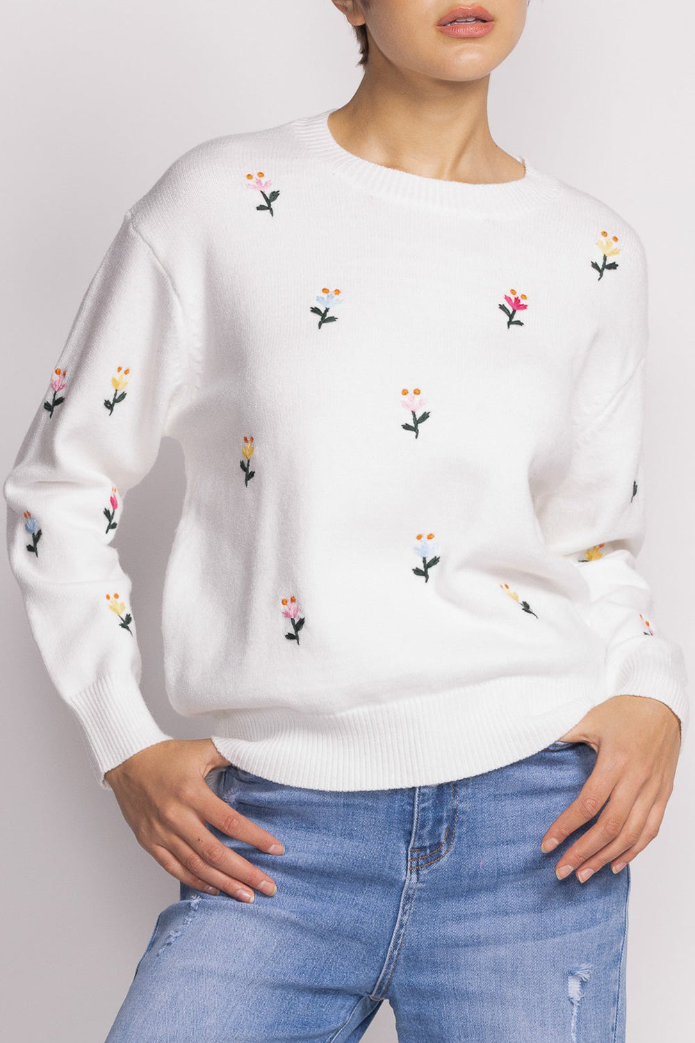 Jardynia Ivory Sweater w/ Knitted Flowers | Boutique 1861 on model