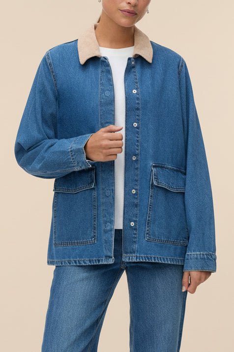 Kinsale Blue Denim Jacket with Front Pockets | La petite garçonne open model