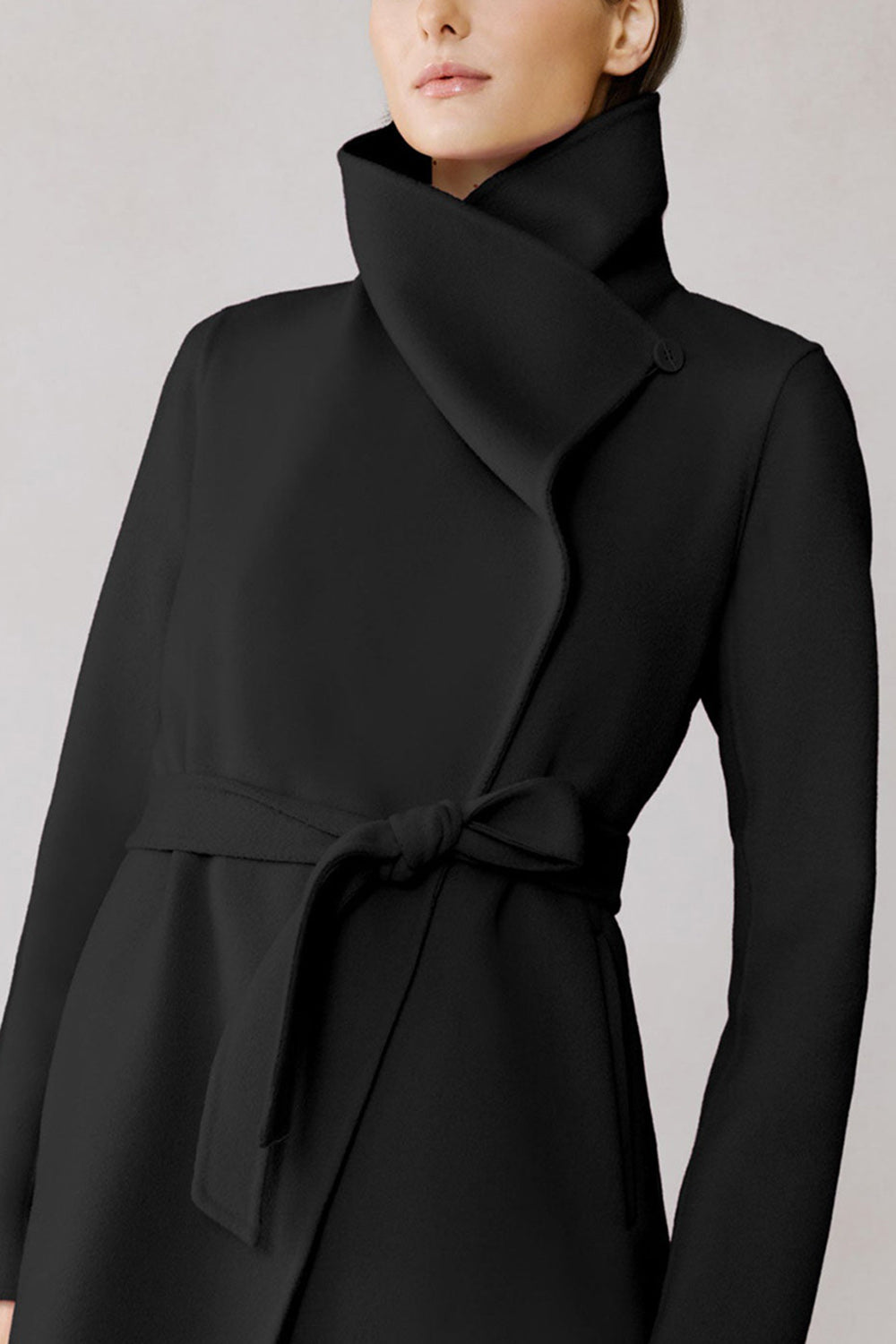 Marius Long Black Wool Coat | La petite garçonne collar model
