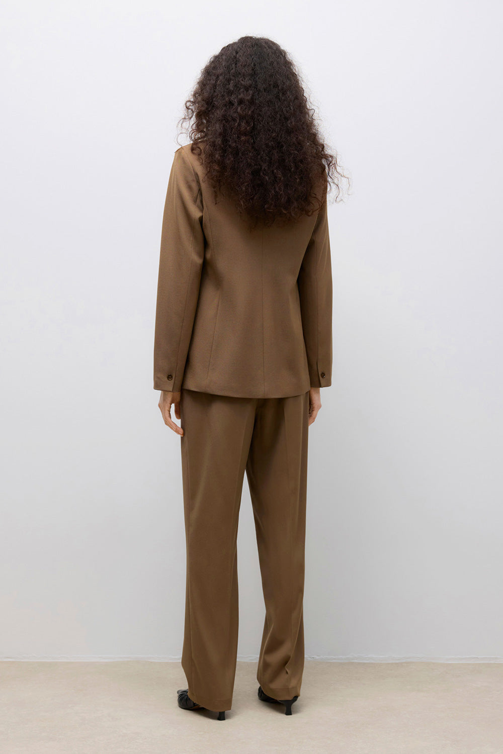 Nador Brown Button-Up Blazer | La petite garçonne model back